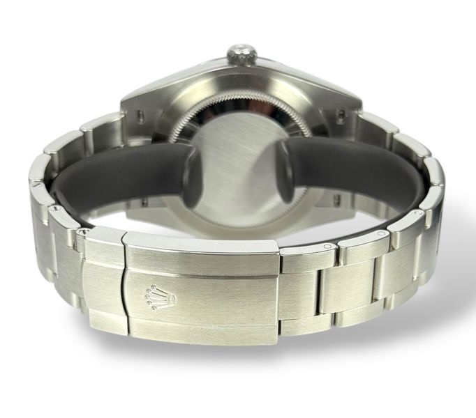 Rolex Oyster Perpetual 124300